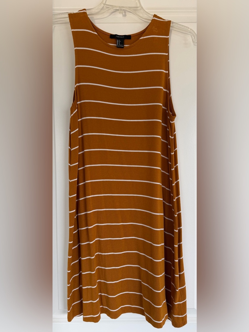 Forever 21 Sleeveless Striped Swing Dress - Gold/White (Size Small)